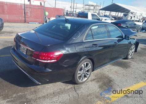 2016 Mercedes-Benz E 350 z USA, uszkodzony, nr VIN WDDHF5KB2GB178977